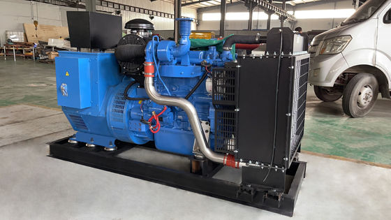 125kVA 100kW 시일런트 디젤 발전기 세트 컴팩트 유닛 크기 2300*800*1300mm